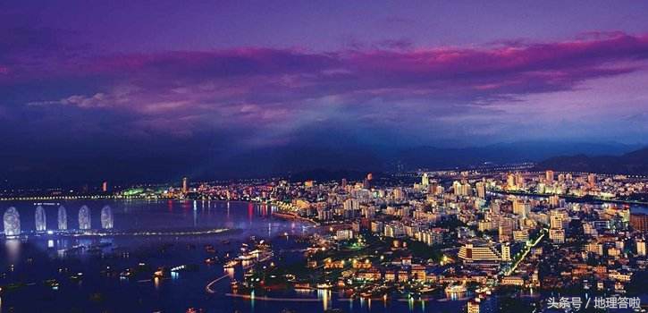 鹿回头的故事告诉我们什么,鹿回头地理位置