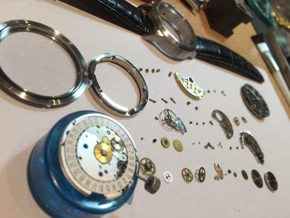 香港买二手手表的惨痛教训,香港买10万的手表过关