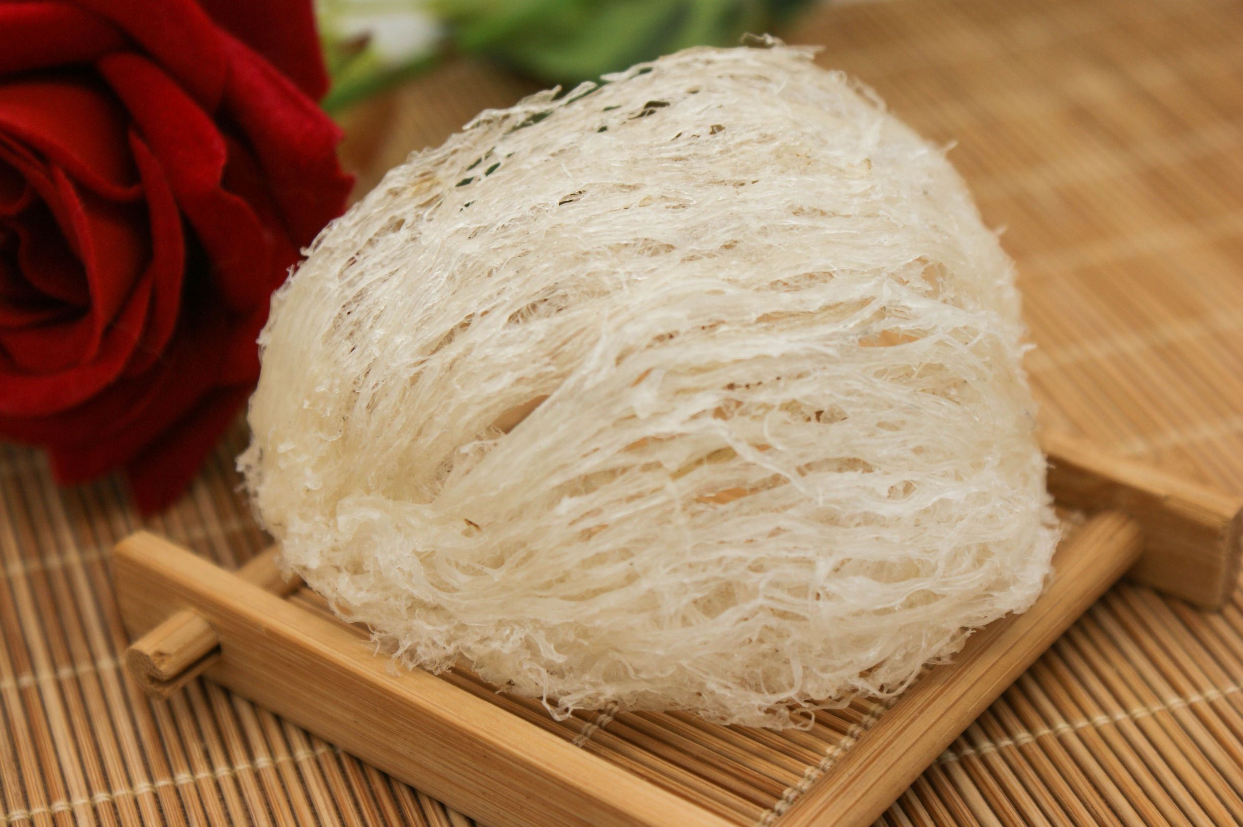 孕妇吃即食燕窝还是干燕窝,孕妇鲜炖燕窝即食燕窝