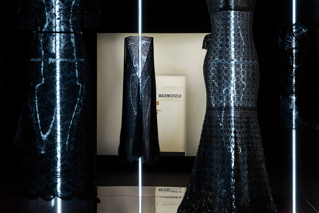 走入香奈儿的创意宇宙1月玩香港不克不迭错过的时兴大展