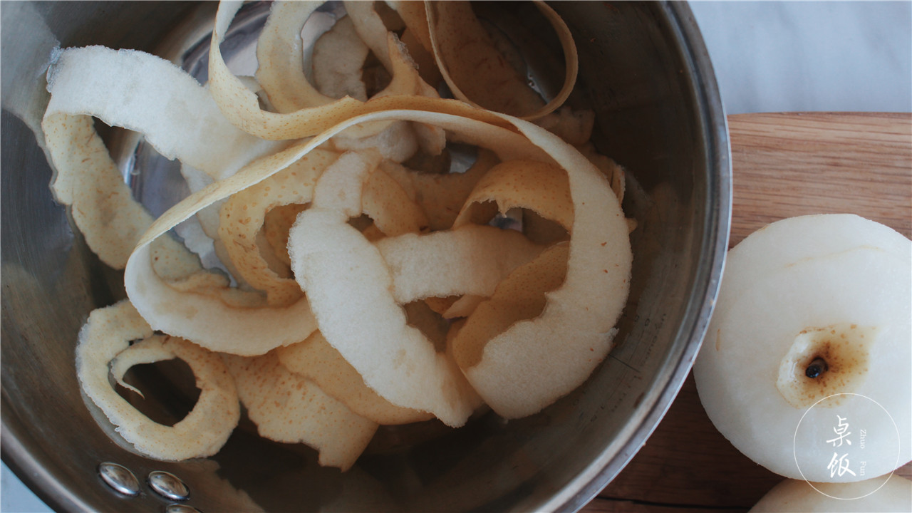 生锈的铁锅怎么除锈又不粘锅,熬粥铁锅生锈了怎么除锈最快