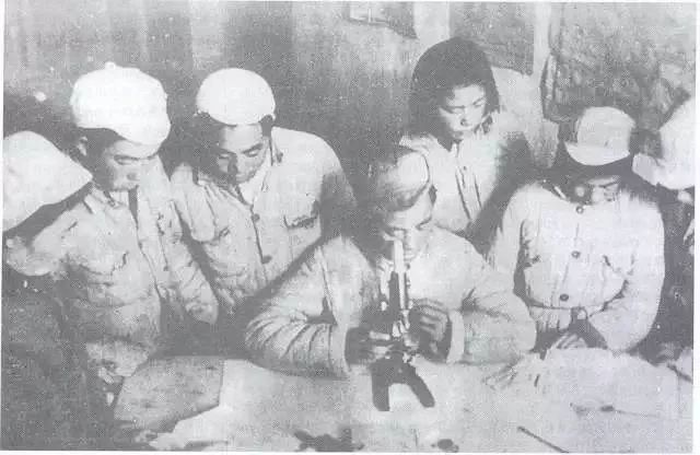 北京不只有高楼大厦还有烟火气,北京理工大学到底有多低调