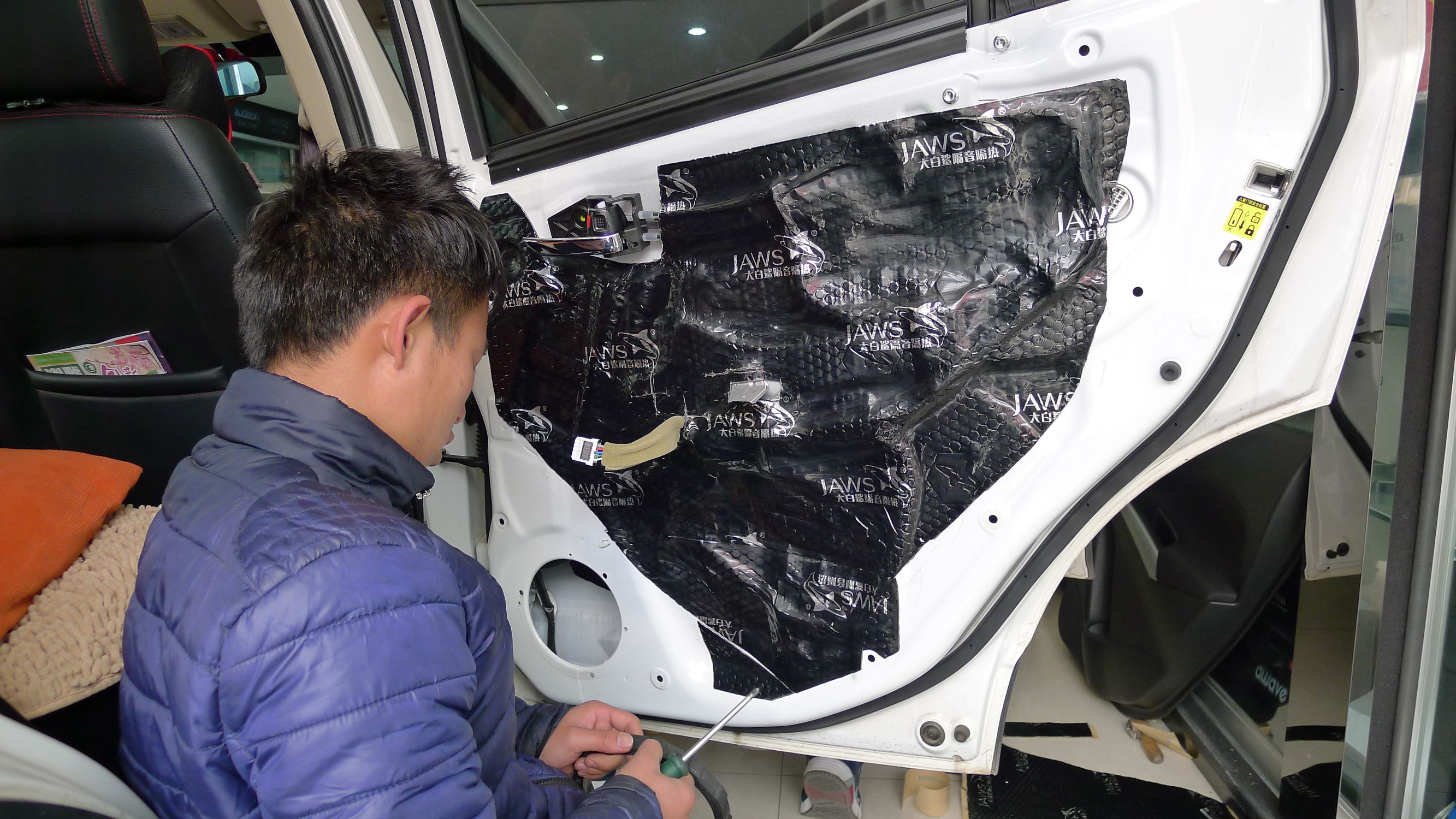 铃木锋驭汽车音响升级dsp功放,长安铃木锋驭音响改装