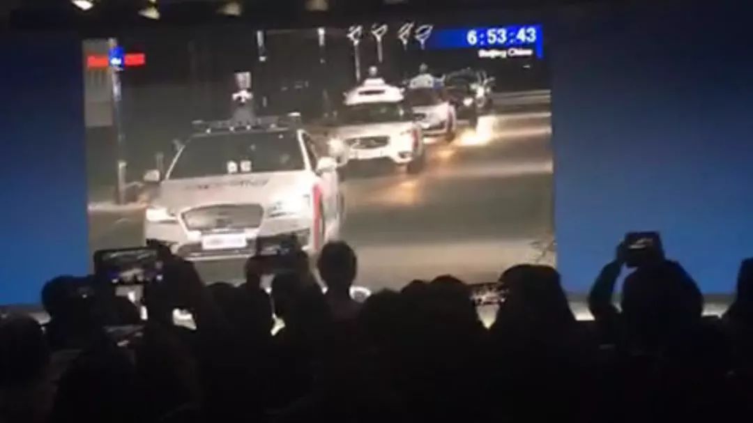 「终结篇」这是玩命的CES，这是玩票的CES｜甲子光年