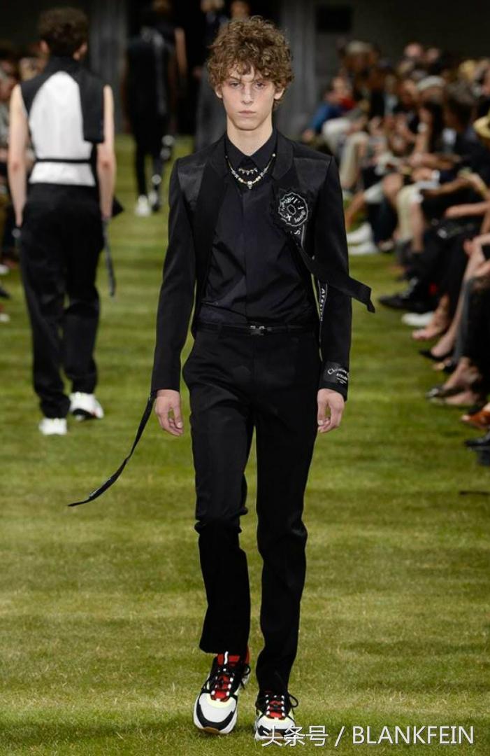 迪奥桀傲diorhomme,迪奥dior2020时装秀