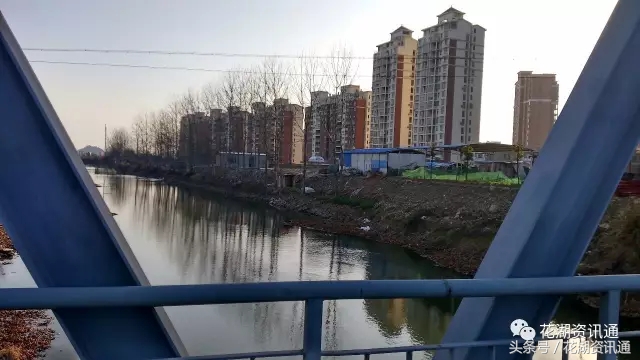 独家私藏花湖风光：醉美花湖的挑战与机遇