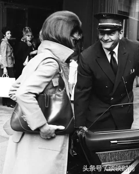 大半个娱乐圈,整个娱乐圈都在穿的鞋