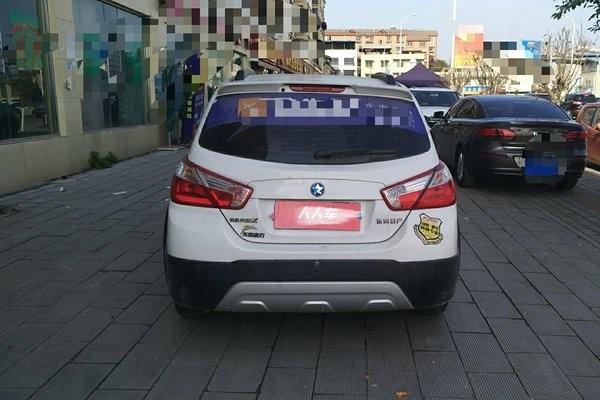 近期的启辰r50x,启辰r504万