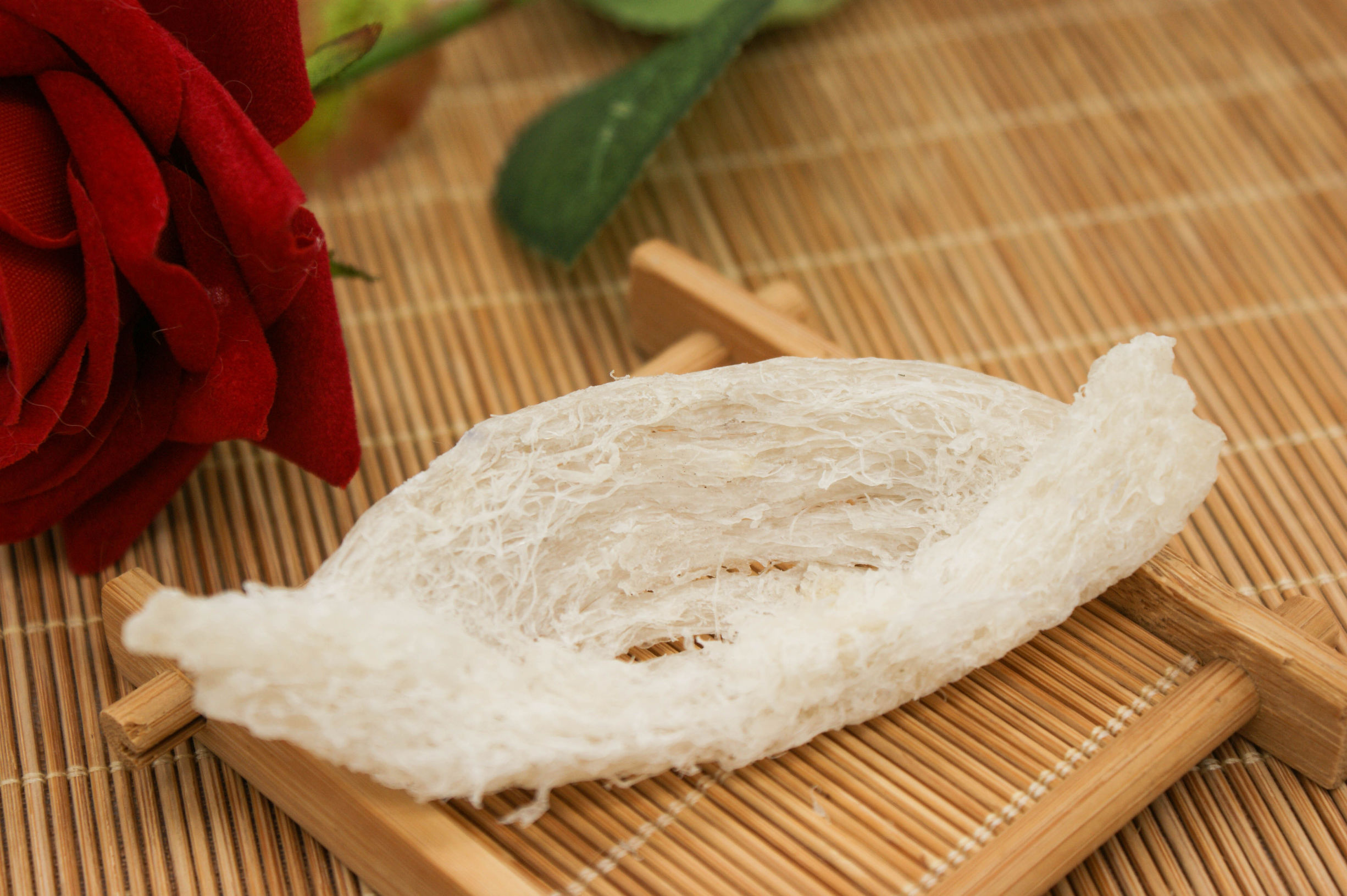 孕妇吃即食燕窝还是干燕窝,孕妇鲜炖燕窝即食燕窝