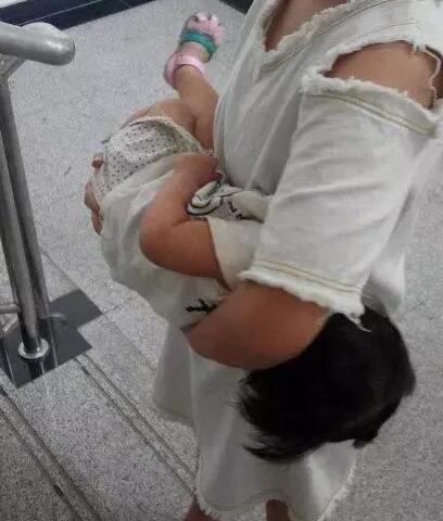 别瞎想，姑娘只是尿急罢了