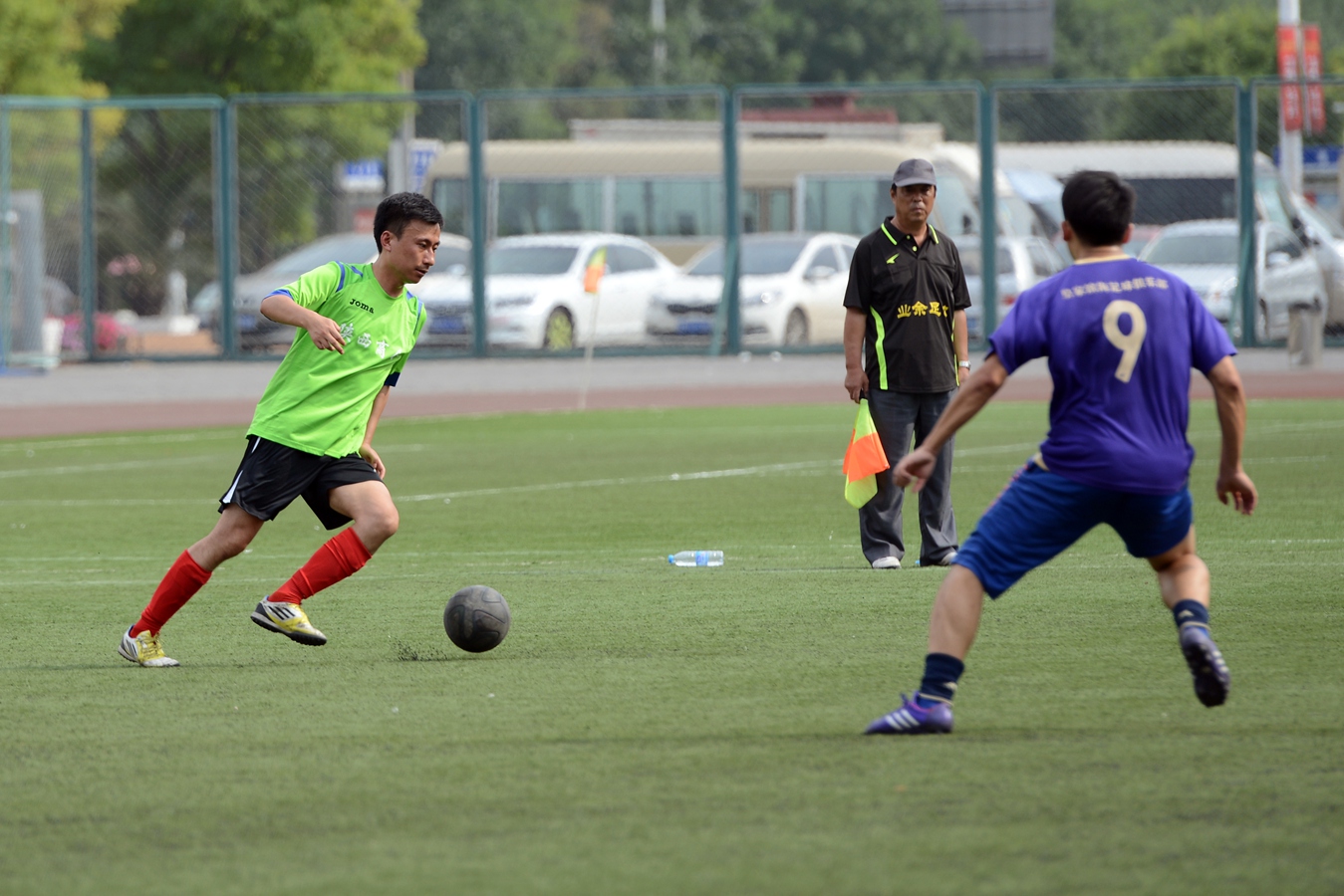 业余足球如何更好的过人,业余足球怎么提升足球意识