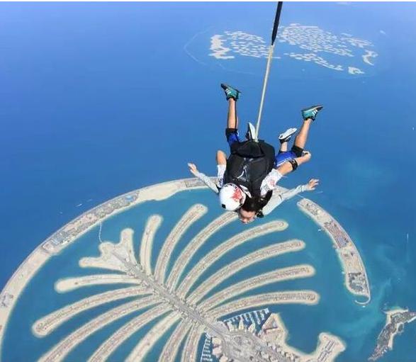 迪拜免税店沛纳海,迪拜机场免税店沛纳海