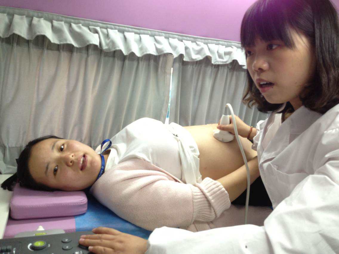 b超检查是否宫内孕需要憋尿吗,憋尿做彩超提前多少时间喝水