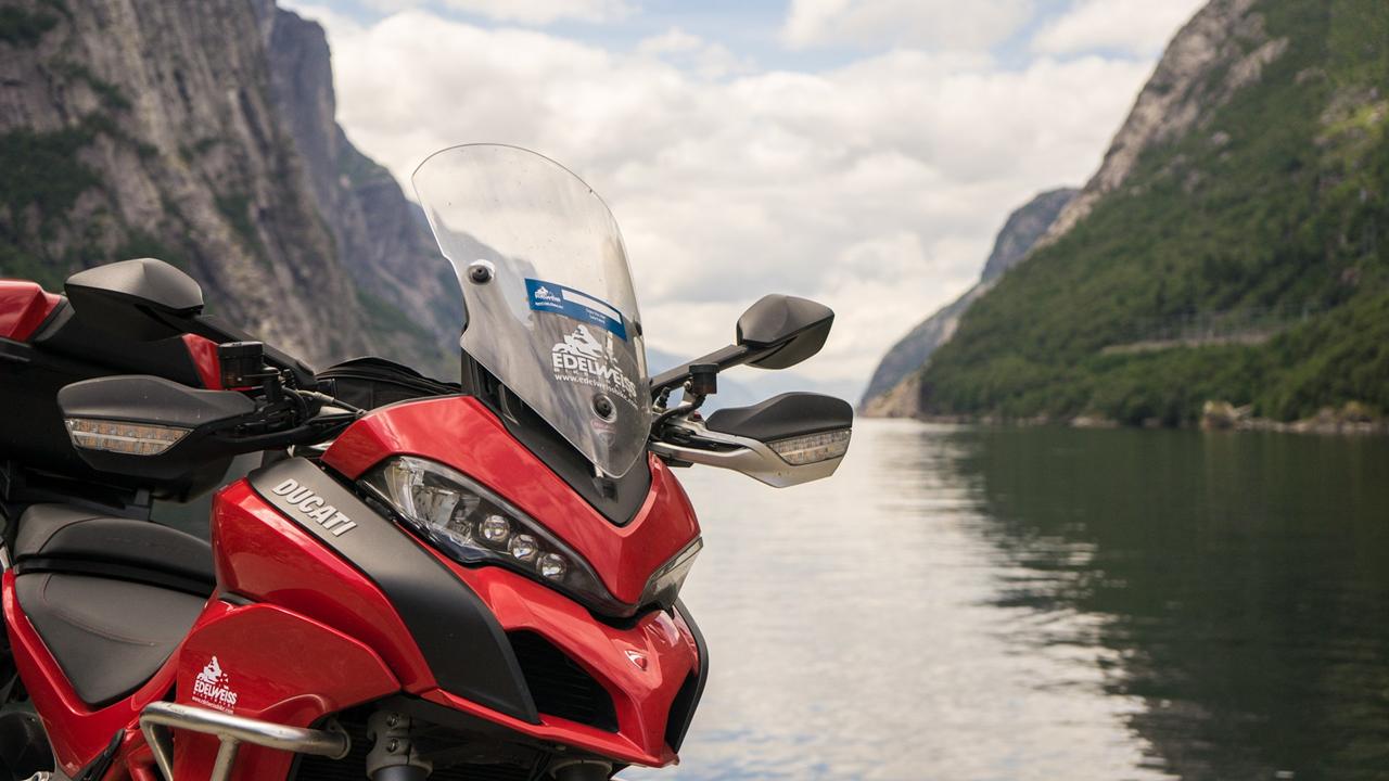 我买了台摩托车,买了后悔的十台摩托