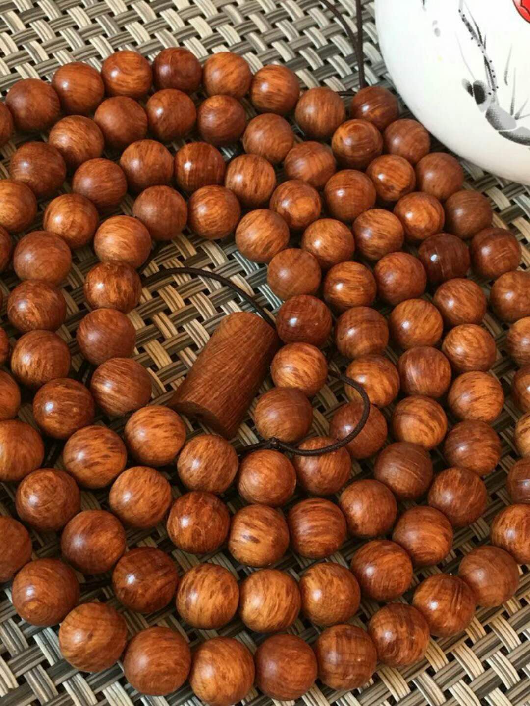 太行崖柏雷击木手串怎么盘玩,崖柏手串怎样快速盘出包浆