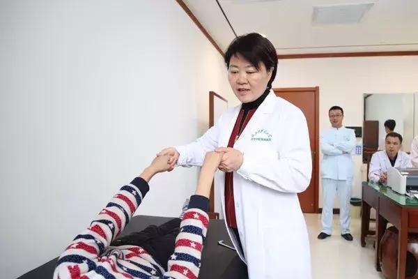 穆晓红脑瘫专家,脑瘫外科专家徐林