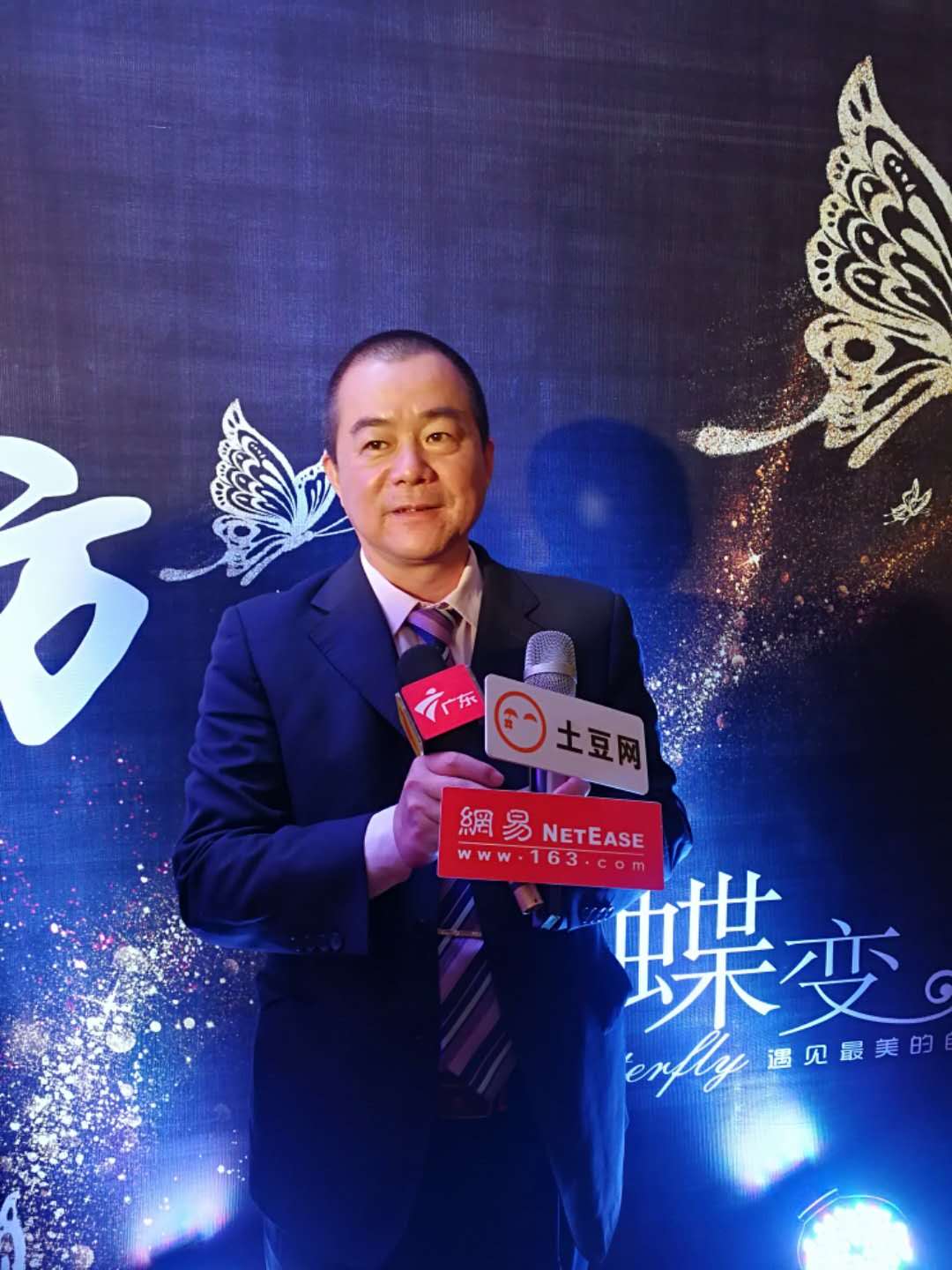 冰神氧冰冰——刘坤运,男人也可以把微商做的热火朝天