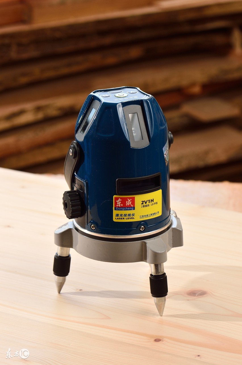 水平仪不准了怎么调整校正,水平仪怎么放才不会打歪直线