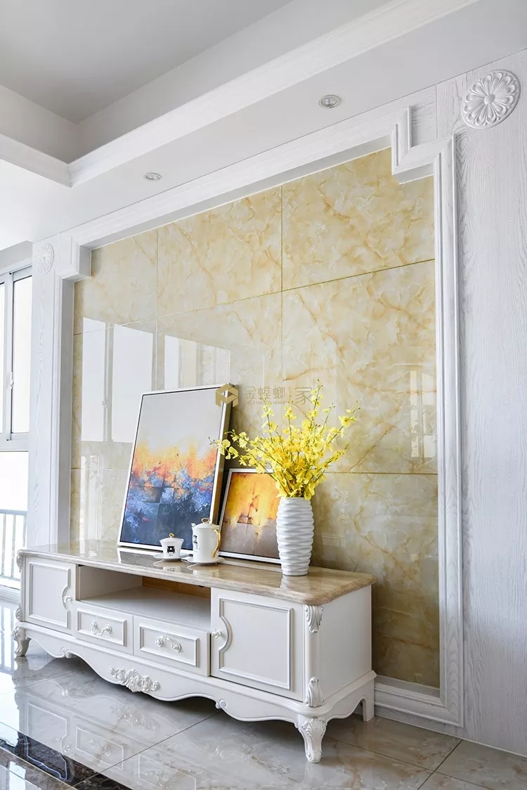 金色美缝剂提升颜值！146平欧式三居室，佛山蔚蓝湾畔业主很喜欢