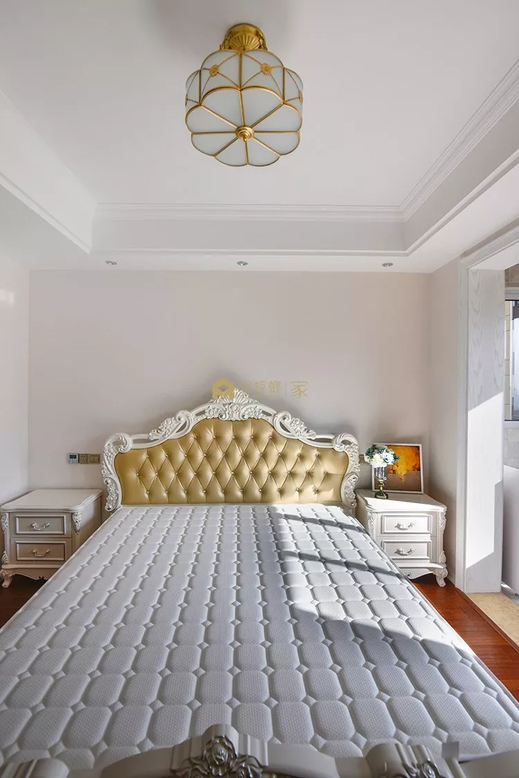 金色美缝剂提升颜值！146平欧式三居室，佛山蔚蓝湾畔业主很喜欢