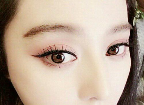 为什么人人都说单眼皮比双眼皮丑,单眼皮就是长得不好看吗