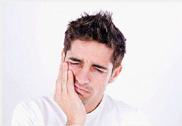 牙痛不要忍着,牙痛久治不愈是什么原因