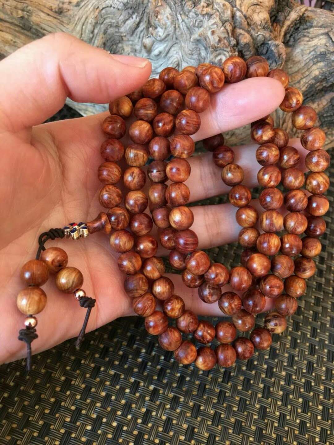 太行崖柏雷击木手串怎么盘玩,崖柏手串怎样快速盘出包浆