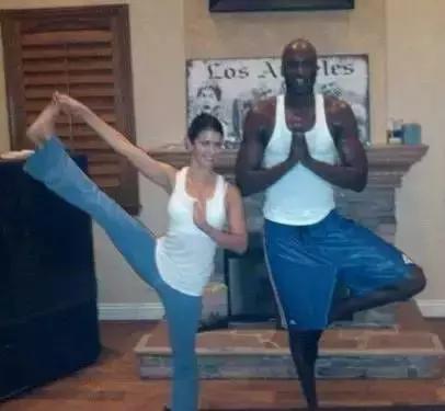 这些出色的男人们，如何谈论瑜伽？