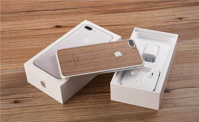 苹果充电仓充不进去电维修费用,南宁苹果手机充不进电维修