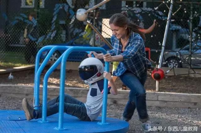 奇迹男孩经典书籍,奇迹男孩书籍适合几年级孩子看