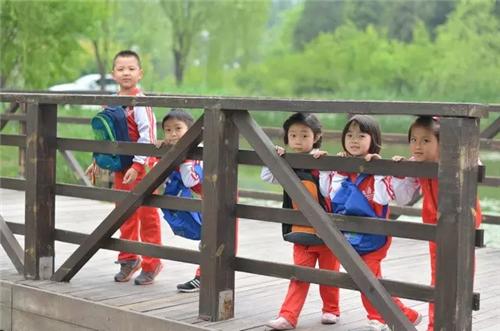 幼儿园加盟哪个品牌最靠谱,国学幼儿园加盟品牌