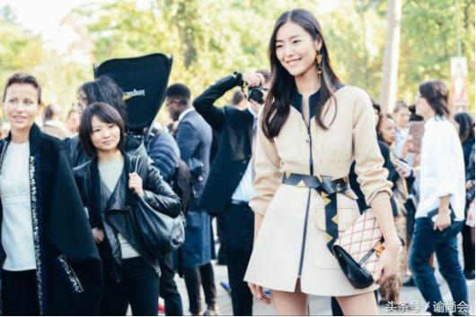 一条腰带,时尚穿搭一条腰带的万能效果