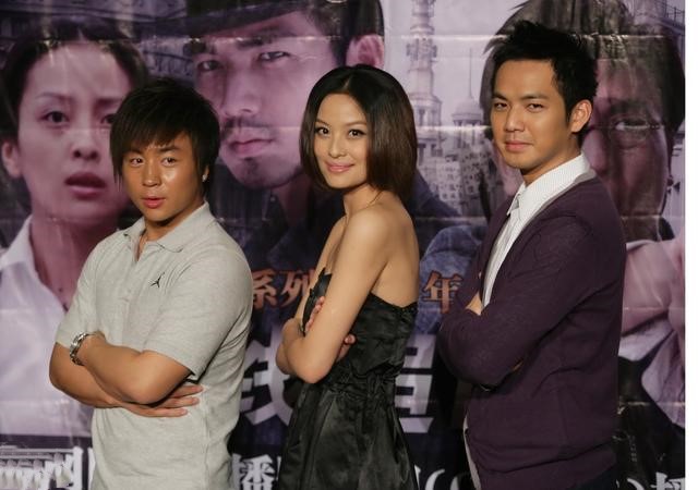 他曾被嘲笑长惨！瘦下帅过鹿晗！网友直呼：眉毛太抢镜呀！