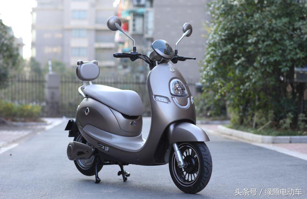 绿源电动车最新款智能,绿源电动车mqq6