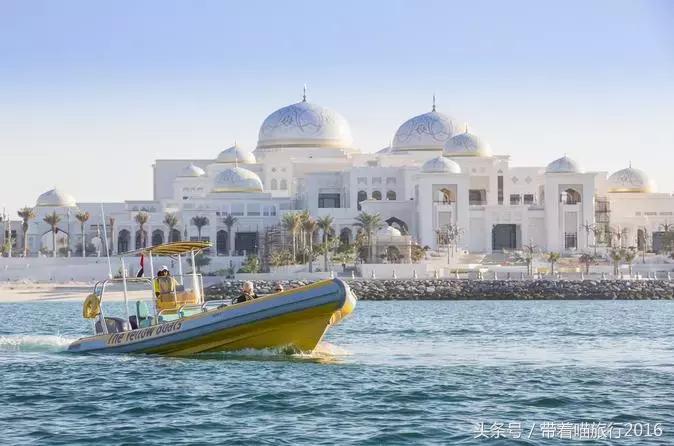 阿布扎比之行,阿布扎比四面八方