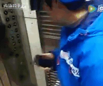 启程后美味送到你眼前，归途中孤独辛酸留给自己