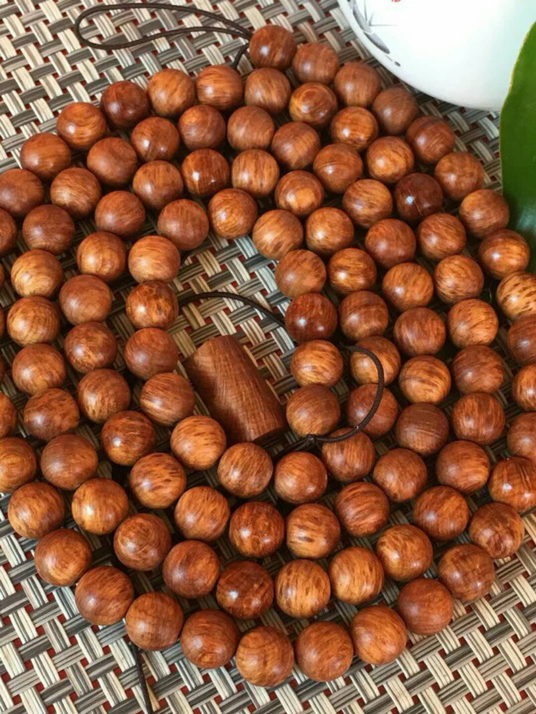 太行崖柏雷击木手串怎么盘玩,崖柏手串怎样快速盘出包浆