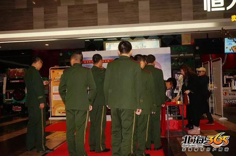 电影《骆春伟》今天首映!陈丽:这是我和孩子最好的记念