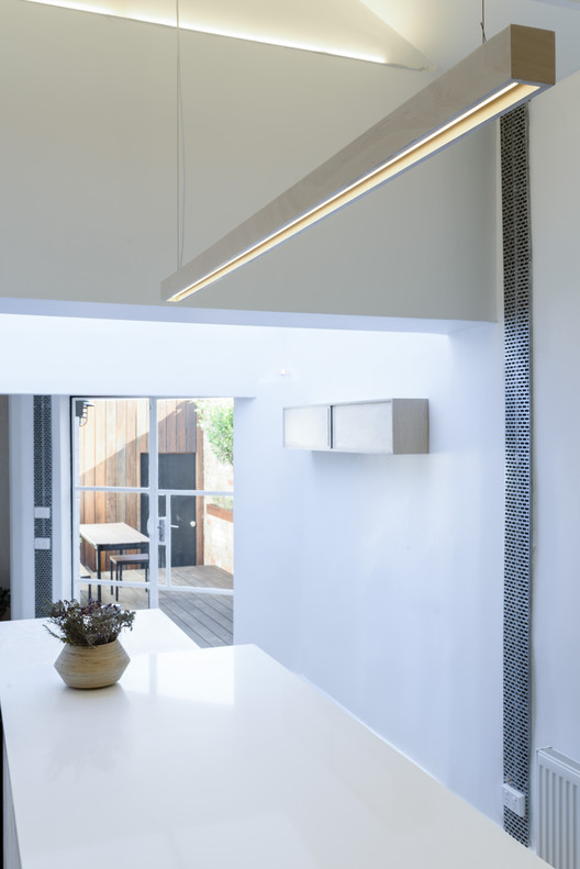 英伦风格小屋书籍,英伦小屋卧室家具图片