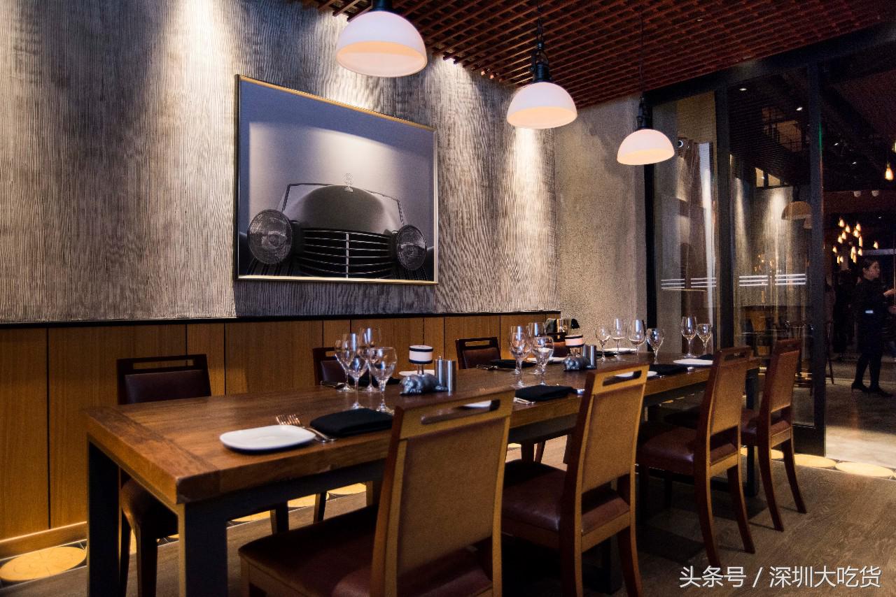 集美味、轻奢、悠闲于一身的它,开在深圳第一高楼