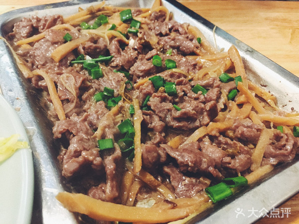 古老青砖大屋下3元蒸品碟仔重现江湖！