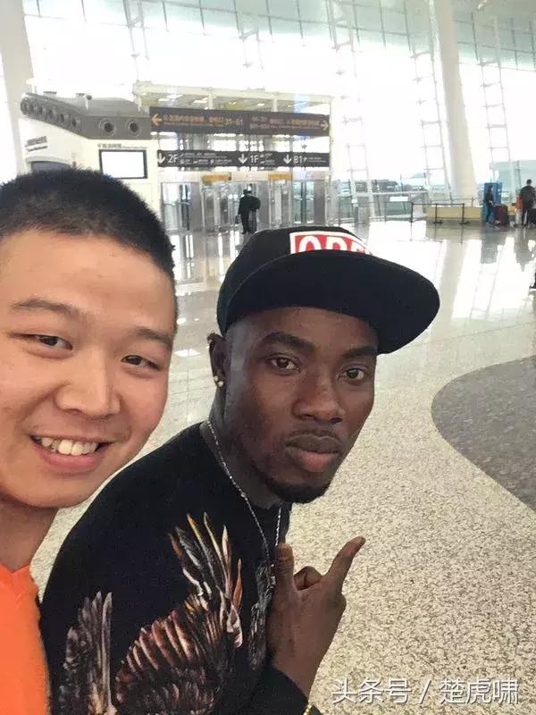 卓尔杯足球比赛,卓尔球迷见面会