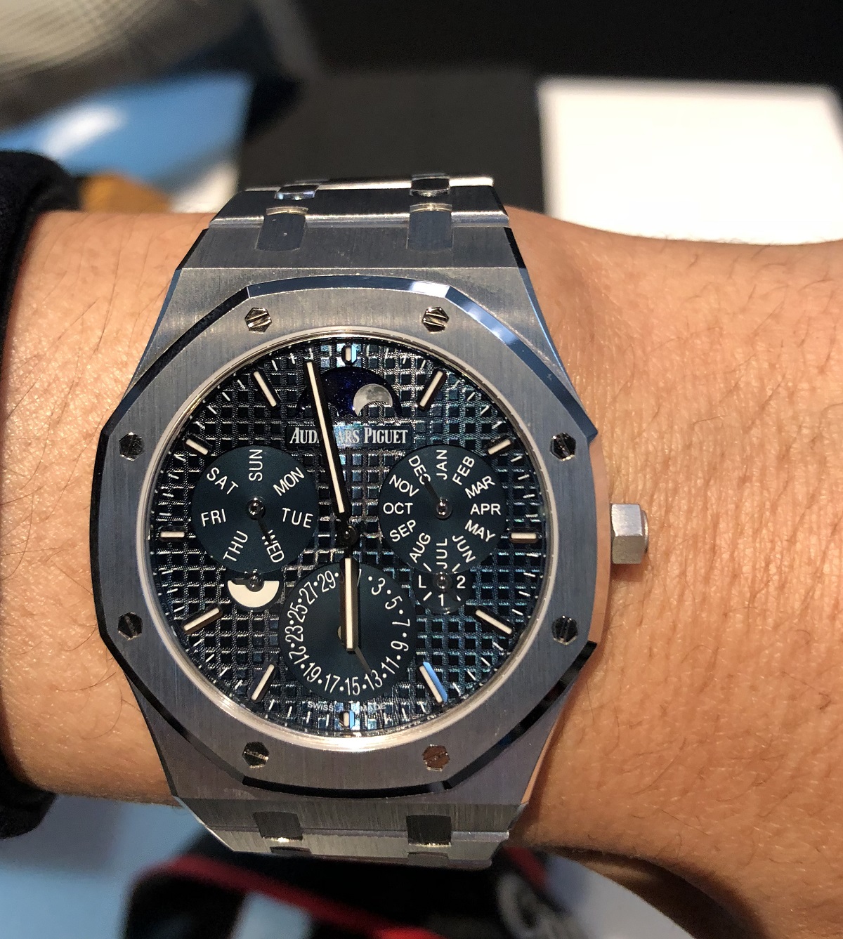 5万买劳力士还是欧米茄的腕表,二手积家和卡地亚怎么选