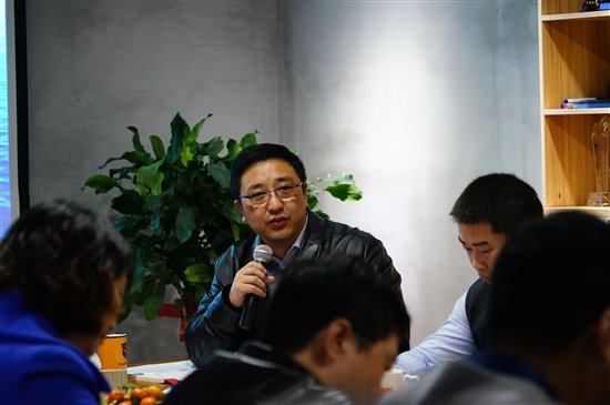 大咖云集盛会,大咖云集共聚行业盛会