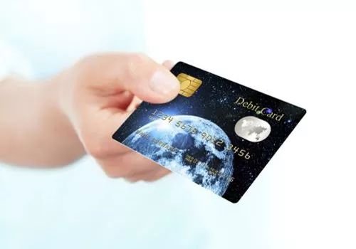 信用卡分期在什么时期办理更好,收藏银行卡的正确方法