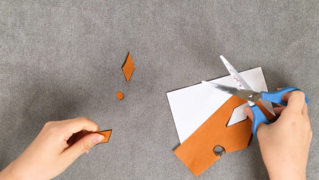 幼儿园简单的动物灯笼手工视频,制作狗狗灯笼儿童手工