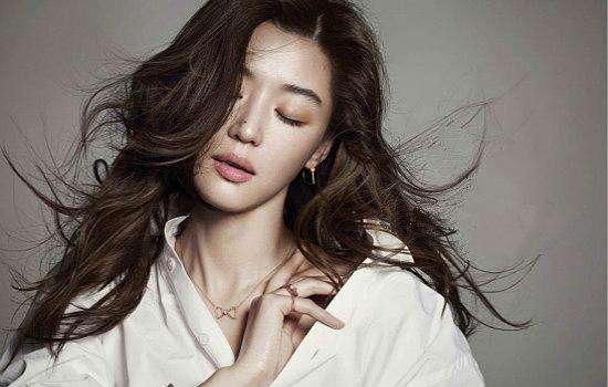 化妆总是浮粉有什么好的方法吗,干性皮肤怎么化妆不浮粉