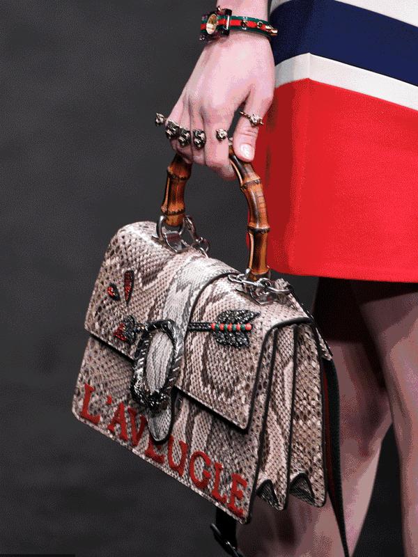 为什么要买上万的包包,为什么一个gucci包那么贵