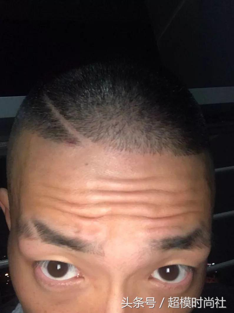 剃光头后变帅了,邋遢男剪掉头发之后变成帅哥