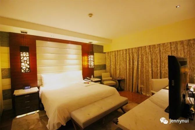 带父母去三亚需要多少钱,三亚旅行攻略带什么吃的